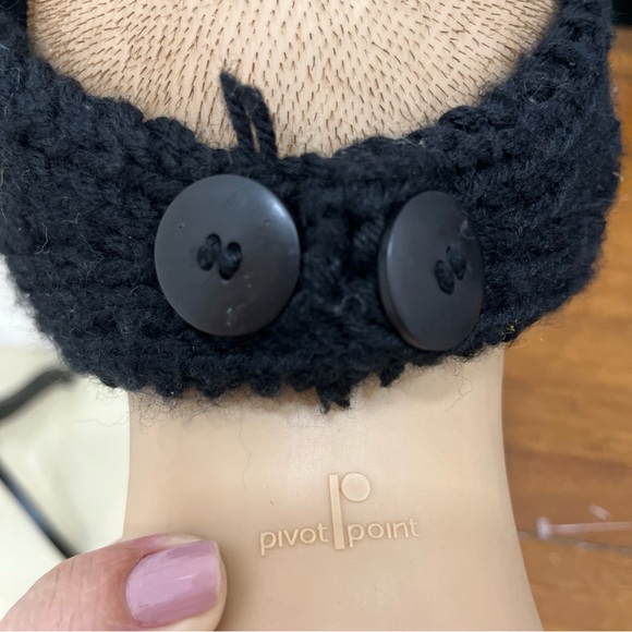 Black soft flower ear warmer muff knit head wrap hat ski headband crochet - Picture 3 of 5